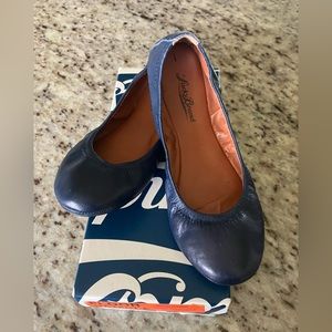 Navy Lucky Emmie flats size 6